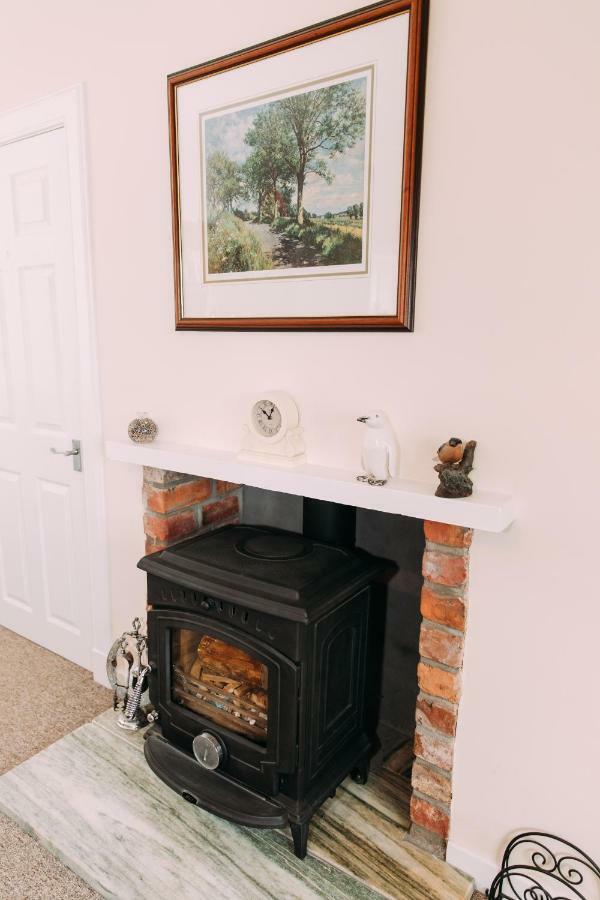 Incheoch Farm Cottage Kilry ภายนอก รูปภาพ